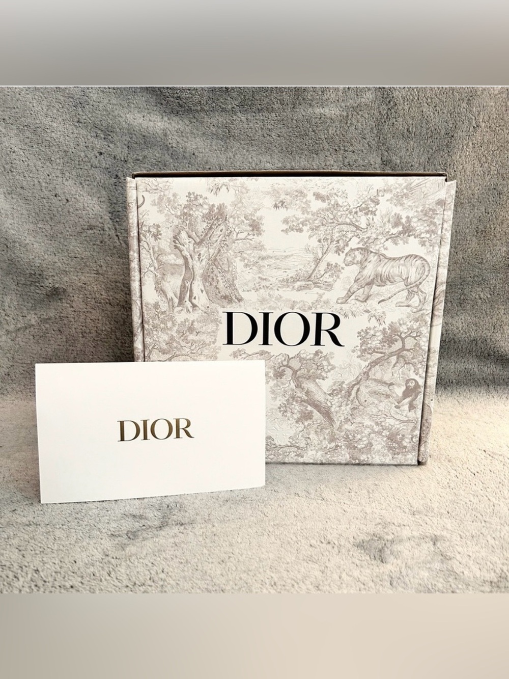 🌸DIOR Beauty Makeup Cosmetic Pouch Case Embroidered Butterfly - Picture 10 of 10